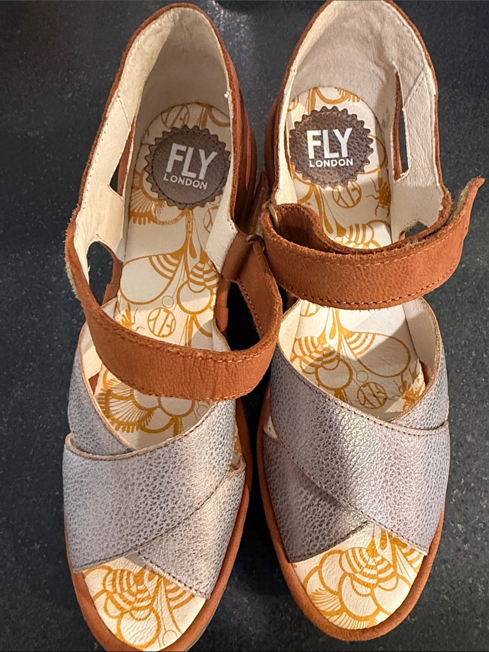Fly London Women's Metallic Silver & Cognac Strappy Sandal